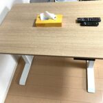 ダイニングテーブルに昇降デスクはあり?電動昇降デスクを買ってみた